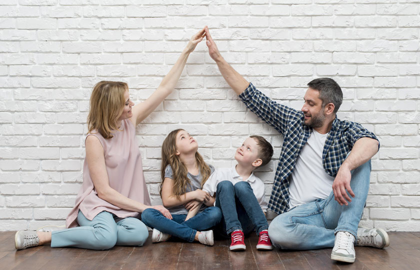 Open Home Etiquette: The Rules No One Asks About (But Everyone Wonders)